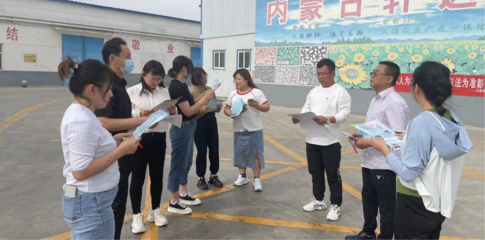 普法先行，服務(wù)發(fā)展——五原縣自然資源局開展“法制宣傳進企業(yè)，法律咨詢服務(wù)”活動